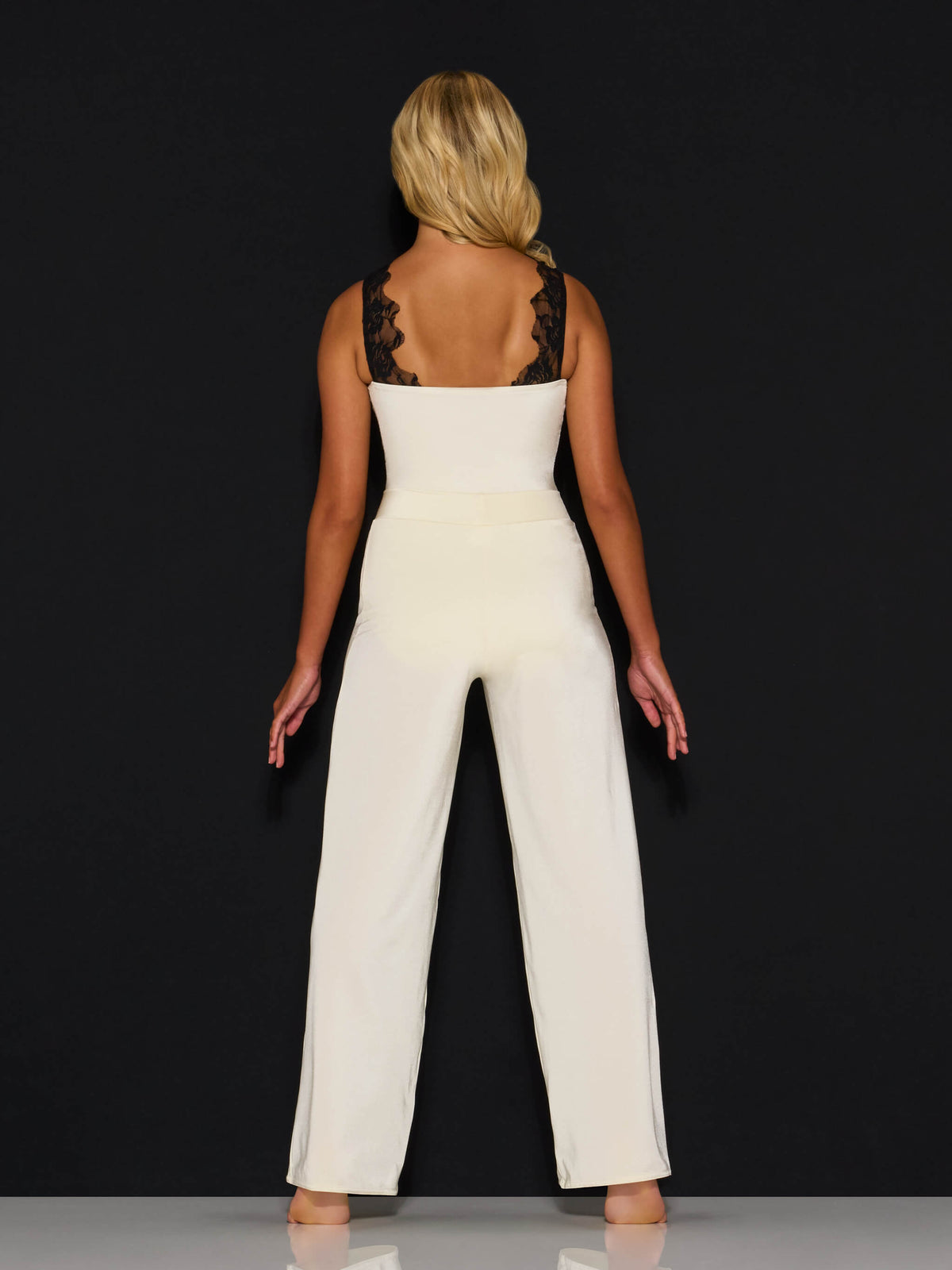 Lace Embrace - Pant